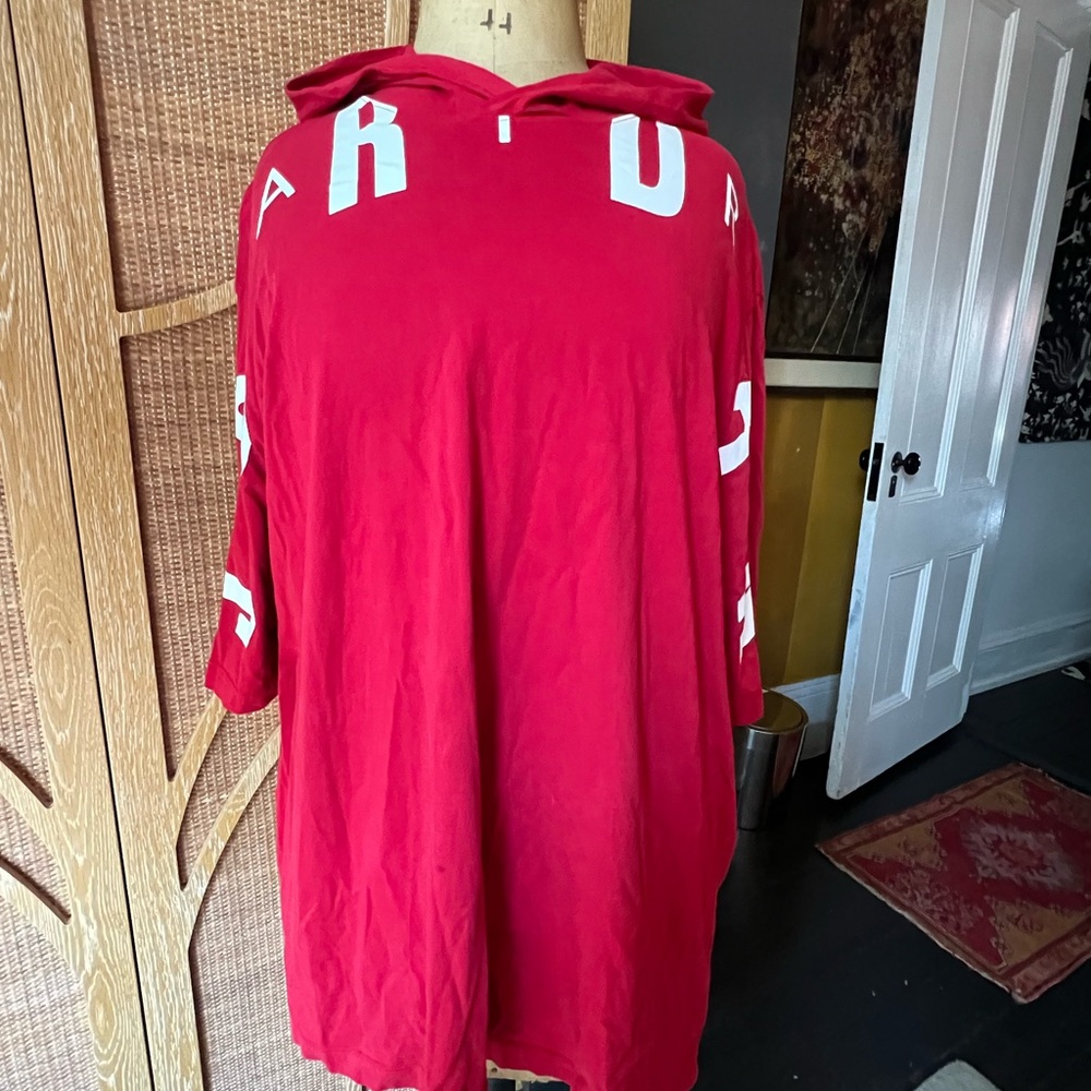Nike air Jordan Red Hoodie JORDAN
JSW TEE HDY 23